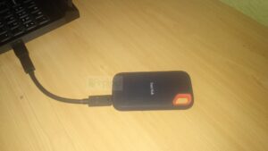 SanDisk Extreme Portable SSD plugged
